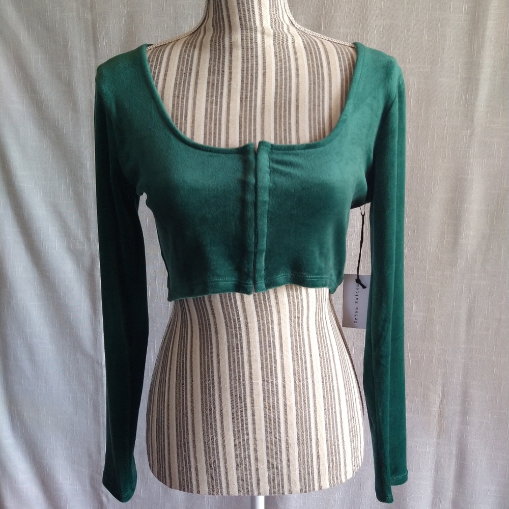 Green Velvet Long Sleeve Crop Top Size Medium Junior
